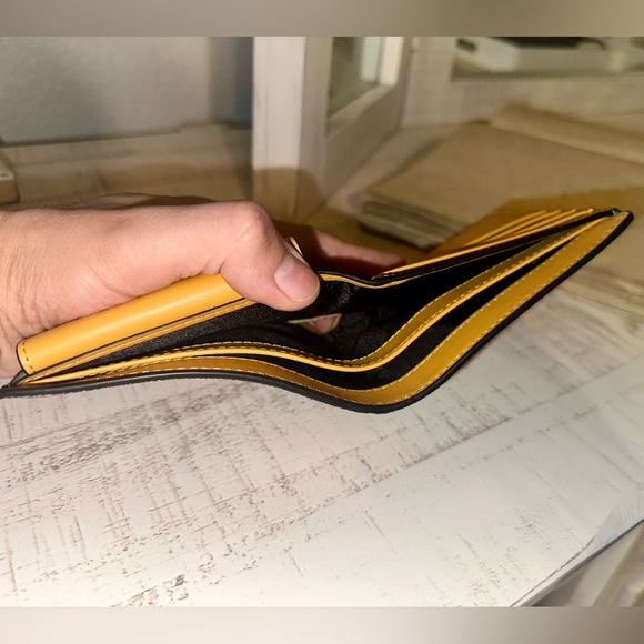 Michael Kors Rivington Striped Logo Billfold Wallet With Coin Pouch - Picture 5 of 5